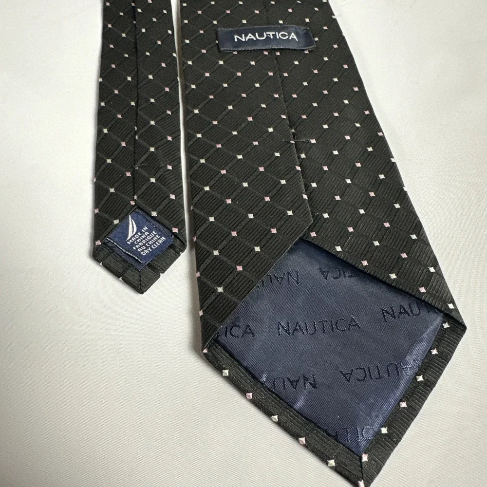 Nautica Black Geometric Silk Tie Pink White Dot Old Money Executive Preppy